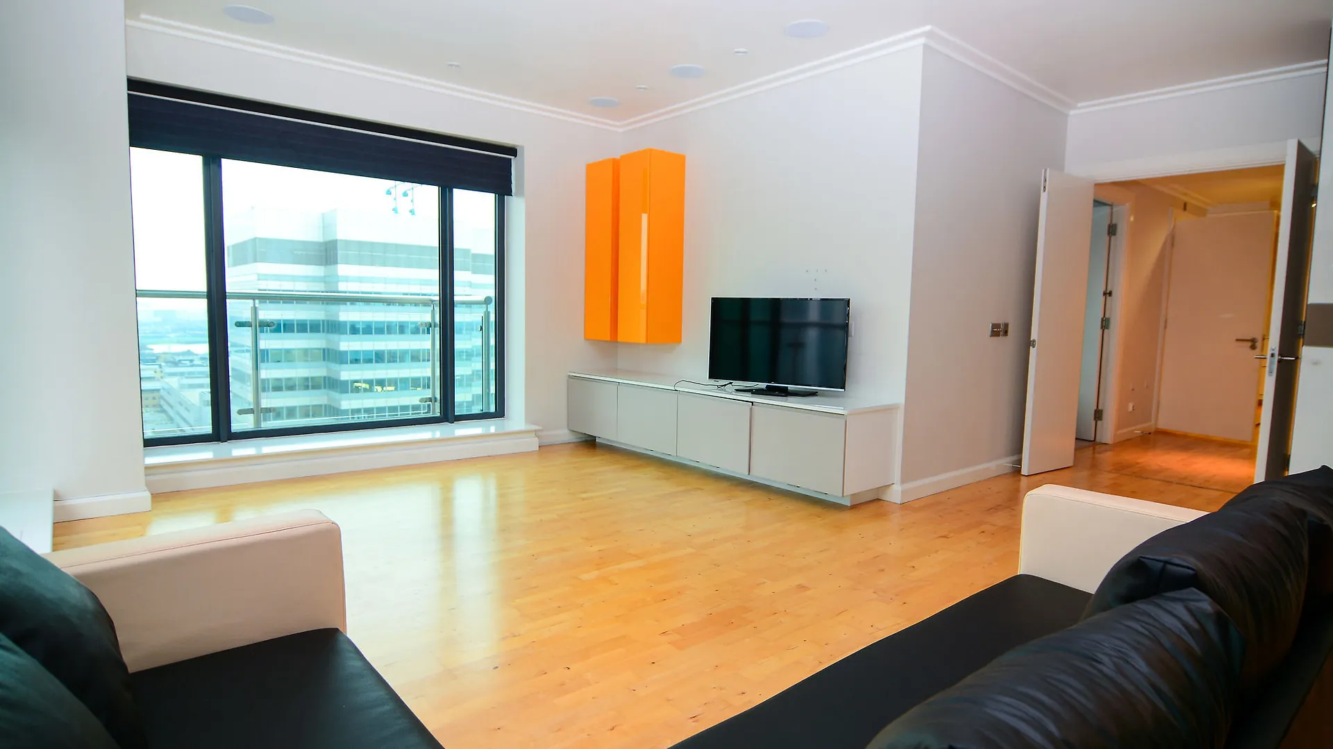 Apartment Wharf - Discovery Dock East London 0*,