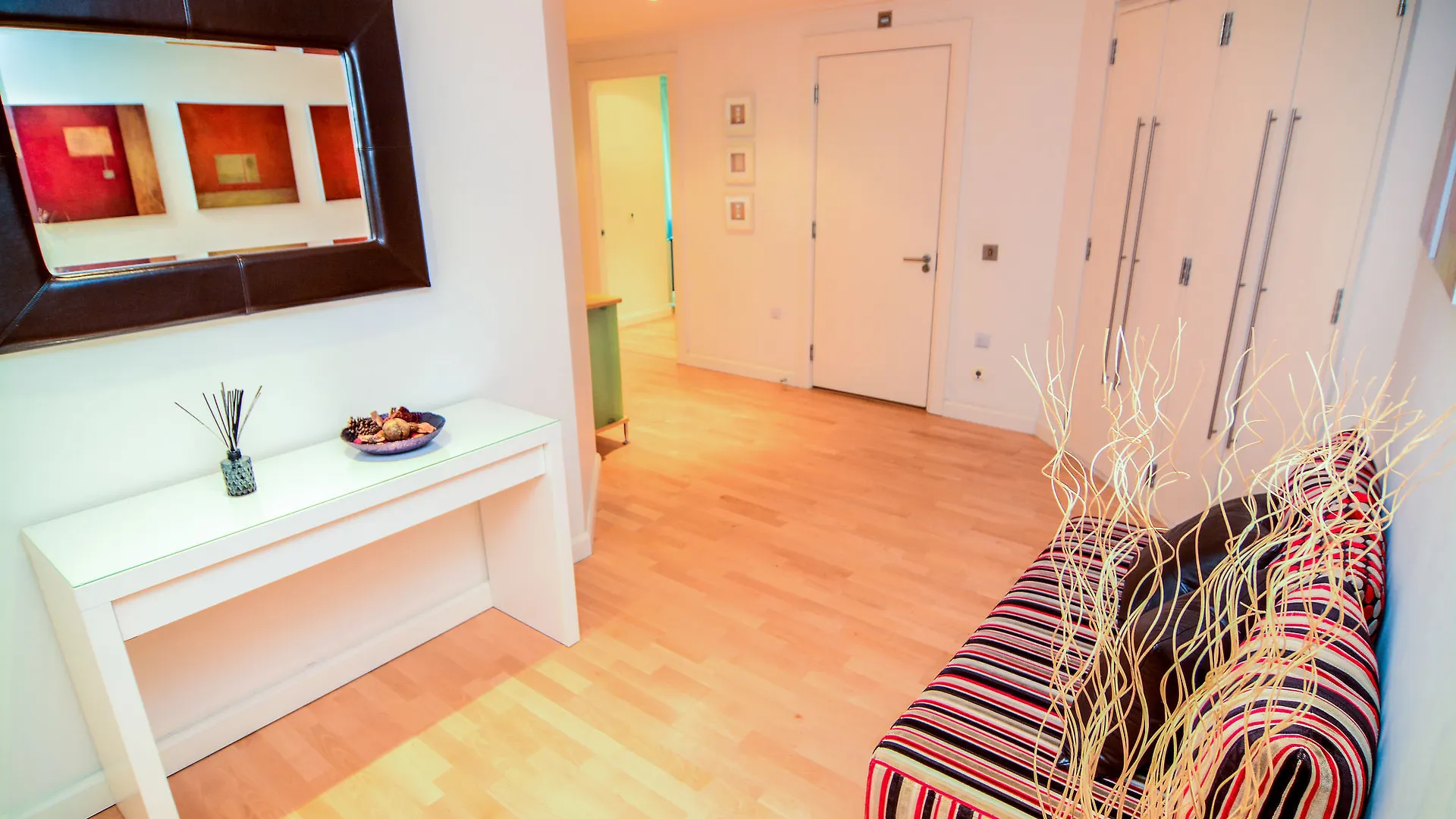 Apartment Wharf - Discovery Dock East London United Kingdom